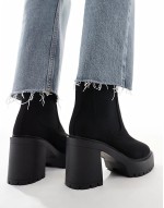 Elma heeled chunky chelsea boots in black