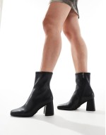 Hoist Heeled Ankle boot in Black