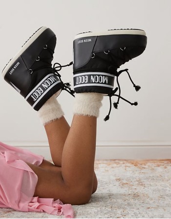 Moonboot Icon low boots in black