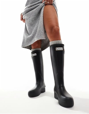 Snowdon tall welly in black