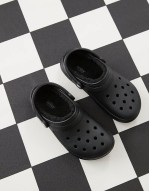 unisex classic lined clogs in black